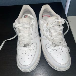 Nike Air Force One. Size 7Y
